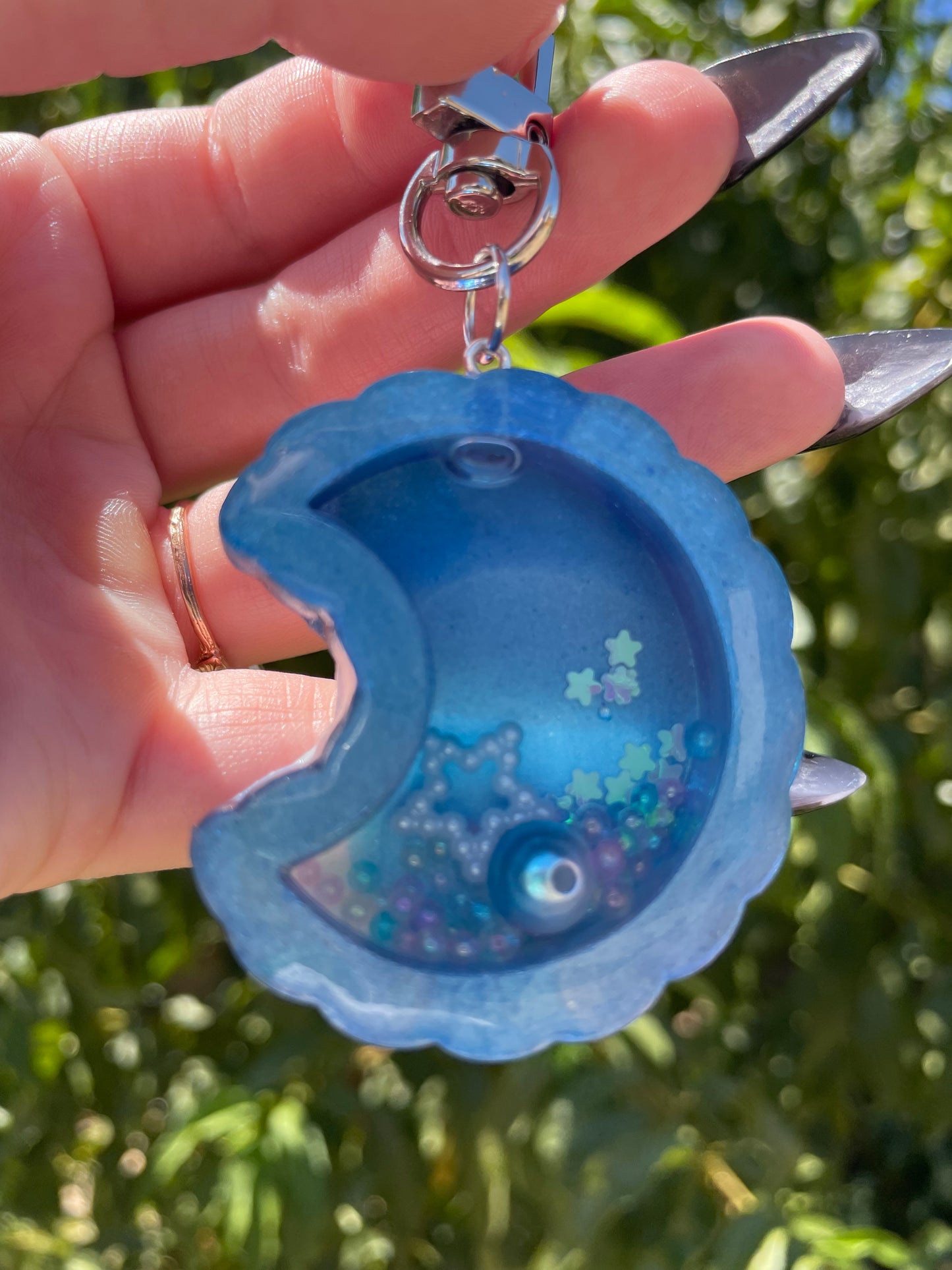 Under the Sea Ruffle Moon Shaker Charm